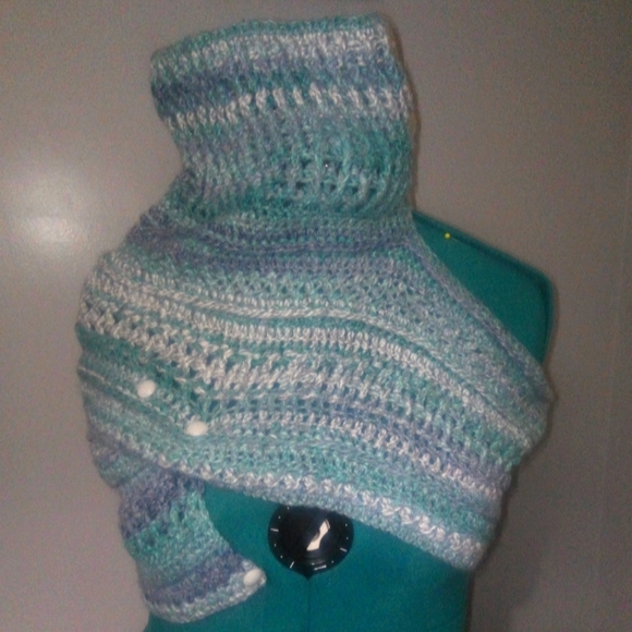 Handcrafted Crochet Multiwear Scarf - Picture 9 of 14